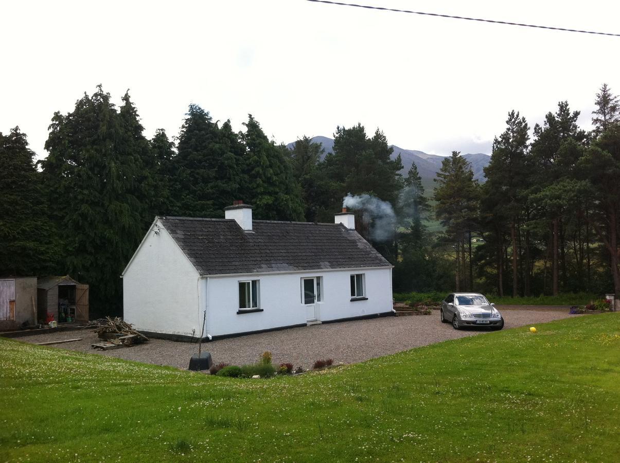 The Reeks Cottage Killarney Exterior photo